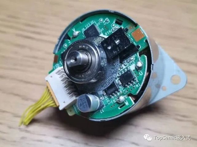 宜昌博遠(yuǎn)電子,宜昌微電機(jī)廠家,宜昌鐵芯碳刷馬達(dá)廠家,空心杯永磁直流微電機(jī)
