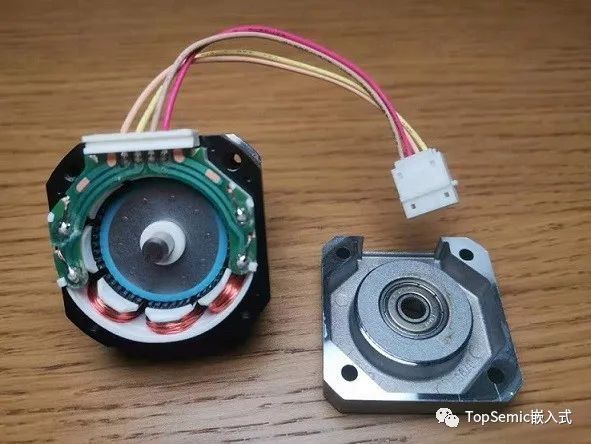 宜昌博遠(yuǎn)電子,宜昌微電機(jī)廠家,宜昌鐵芯碳刷馬達(dá)廠家,空心杯永磁直流微電機(jī)